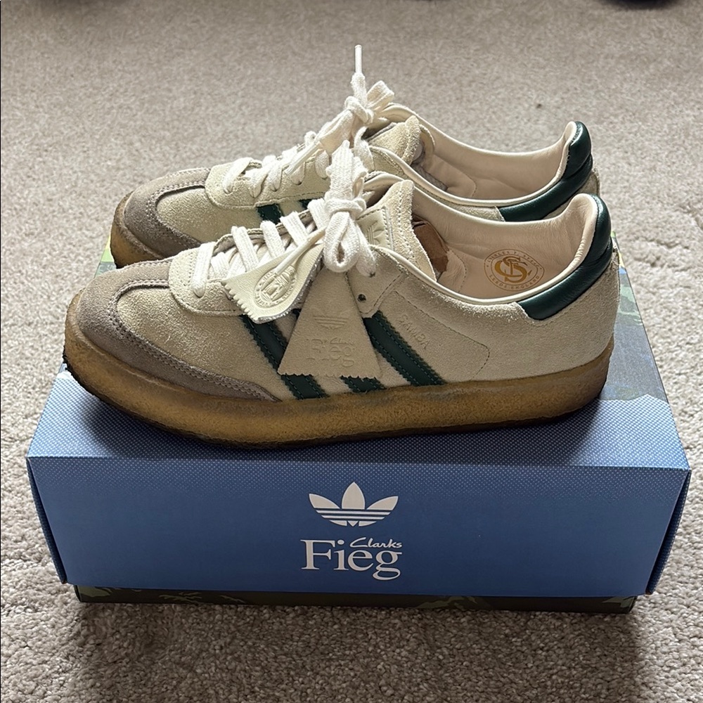 Kith 8th Street Adidas Sambas Size In Good Condition!